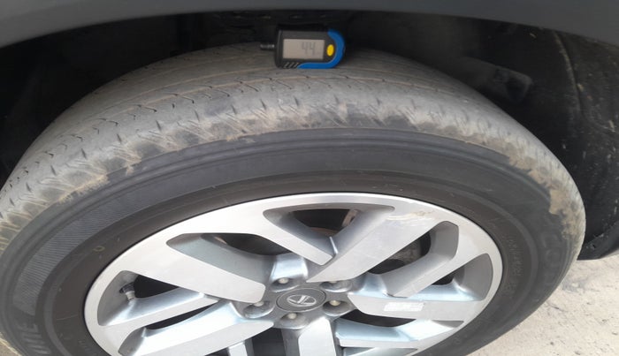 2022 Tata Safari XZA PLUS, Diesel, Automatic, 83,000 km, tyre