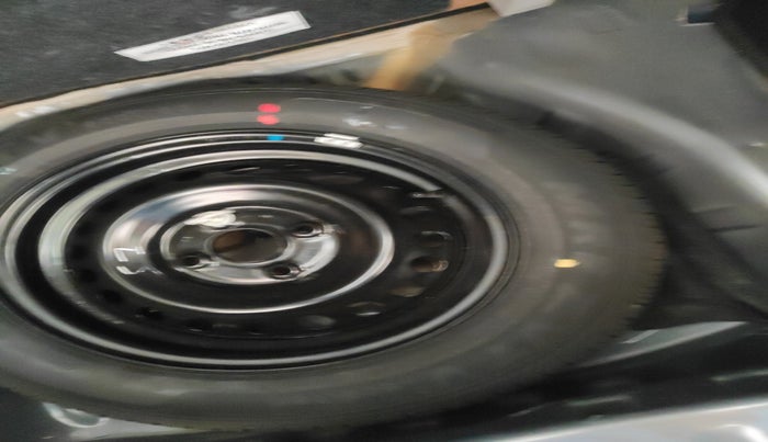 2022 Maruti S PRESSO VXI (O), Petrol, Manual, 10,555 km, tyre