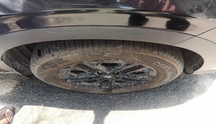 2024 Hyundai VENUE SX (O) 1.0 TURBO DCT, Petrol, Automatic, 9,075 km, tyre