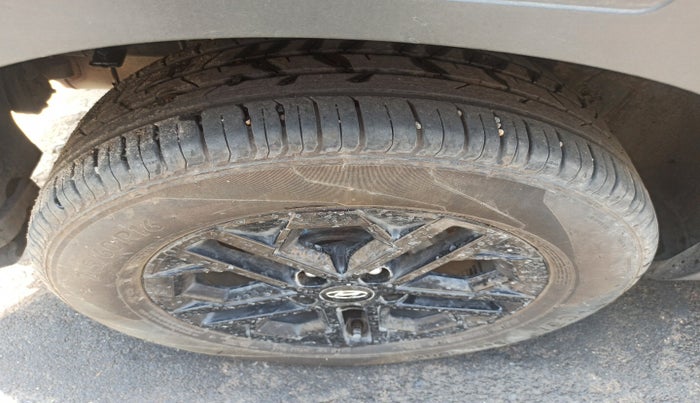 2024 Hyundai VENUE SX (O) 1.0 TURBO DCT, Petrol, Automatic, 9,075 km, tyre