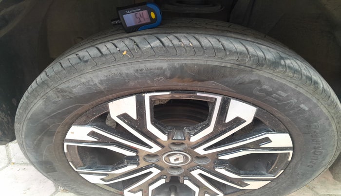 2021 Renault Kiger RXZ MT DUAL TONE, Petrol, Manual, 41,518 km, tyre