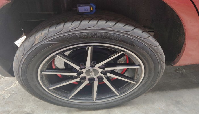 2016 Maruti Swift VDI (O), Diesel, Manual, 1,40,824 km, tyre