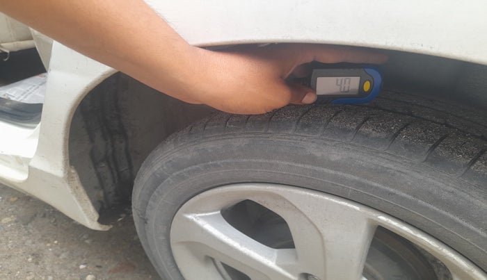 2014 Honda City 1.5L I-DTEC V, Diesel, Manual, 1,09,362 km, tyre