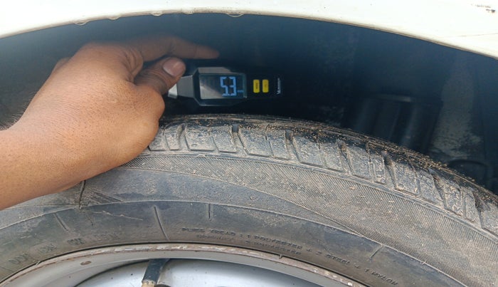 2015 Hyundai Xcent BASE 1.1, Diesel, Manual, 59,395 km, tyre