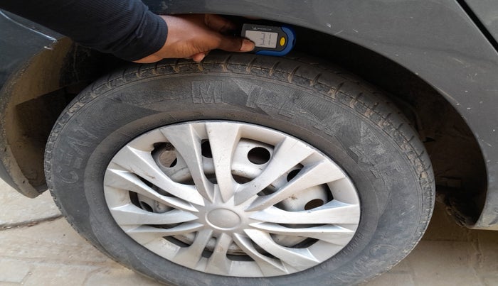 2010 Hyundai i10 ERA 1.1, Petrol, Manual, 80,480 km, tyre
