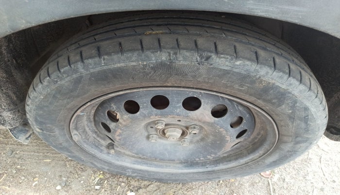 2019 Tata NEXON XE PETROL, Petrol, Manual, 88,398 km, tyre