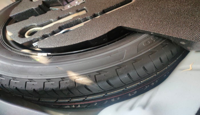 2022 Honda WR-V 1.2L I-VTEC VX MT, Petrol, Manual, 8,250 km, tyre