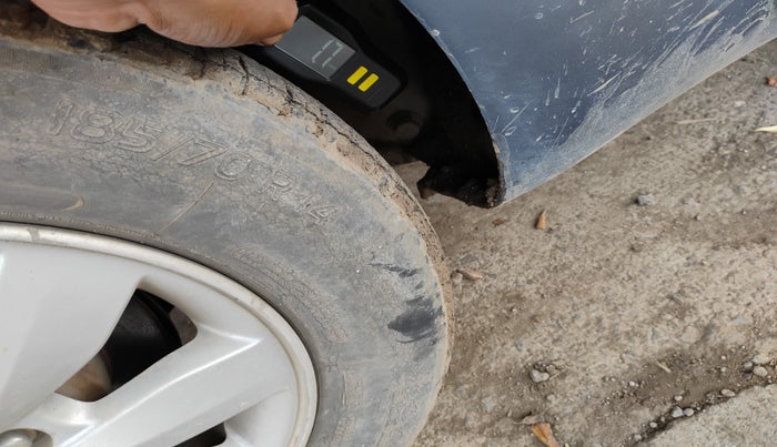 2014 Hyundai i20 ASTA 1.4 CRDI, Diesel, Manual, 1,23,712 km, tyre