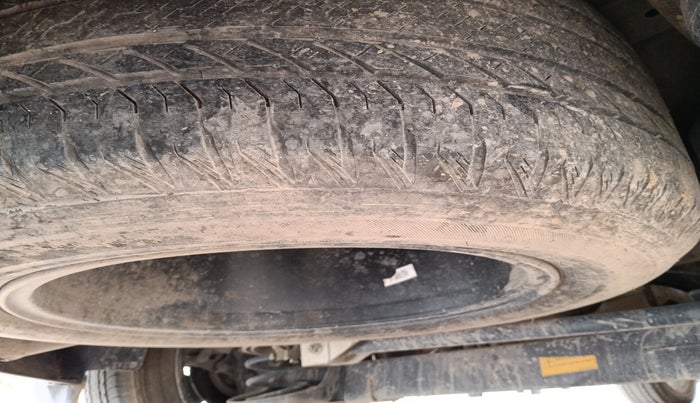 2021 Tata Safari XT, Diesel, Manual, 70,774 km, tyre