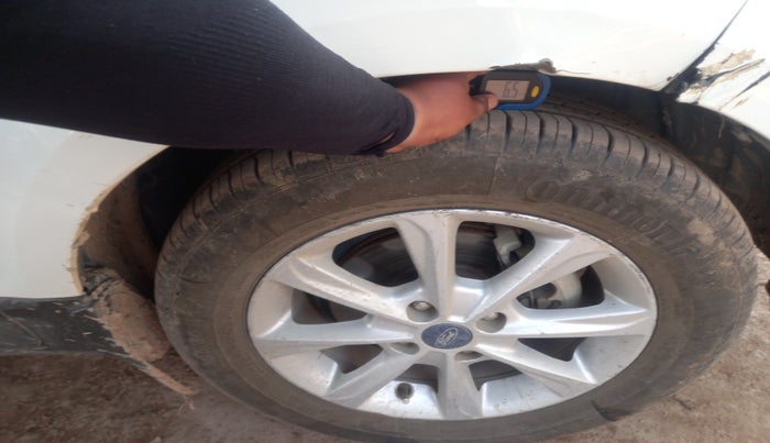2019 Ford Ecosport TITANIUM 1.5L DIESEL, Diesel, Manual, 1,02,000 km, tyre