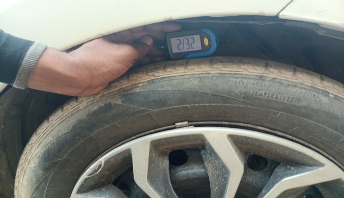 2018 Maruti Celerio VXI CNG, Petrol, Manual, 1,09,028 km, tyre