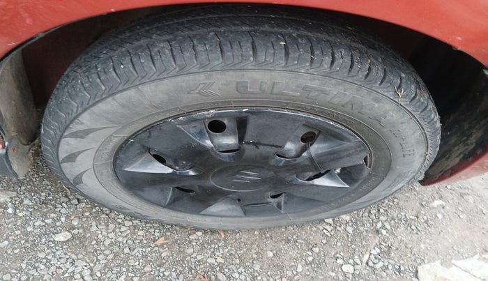 2010 Maruti A Star VXI, Petrol, Manual, 1,00,484 km, tyre