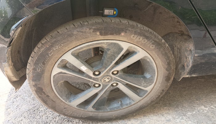 2023 Tata ALTROZ XZ PLUS DIESEL DARK EDITION, Diesel, Manual, 82,473 km, tyre