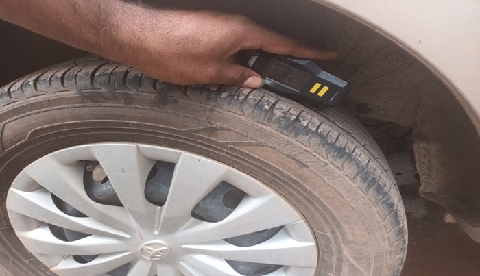 2011 Toyota Etios GD, Diesel, Manual, 2,18,663 km, tyre