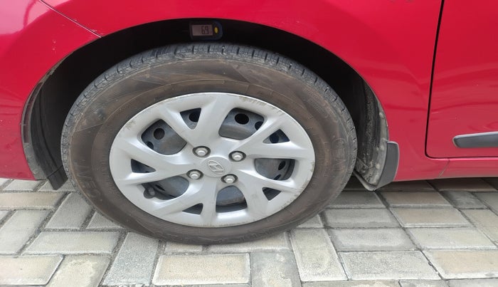 2019 Hyundai Grand i10 MAGNA AT 1.2 KAPPA VTVT, Petrol, Automatic, 59,861 km, tyre