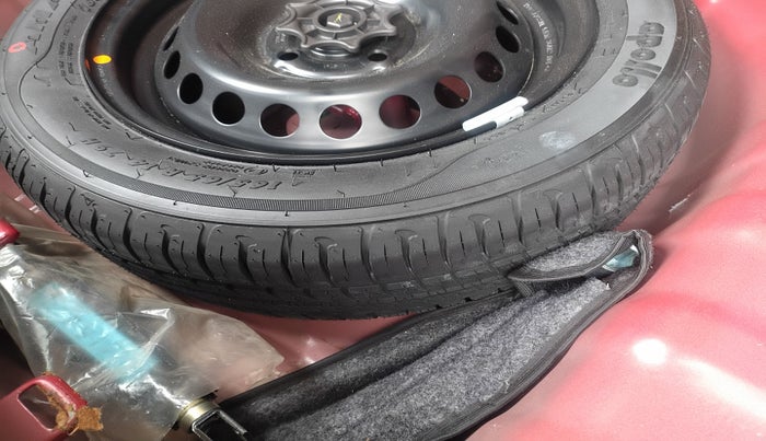 2019 Hyundai Grand i10 MAGNA AT 1.2 KAPPA VTVT, Petrol, Automatic, 59,861 km, tyre