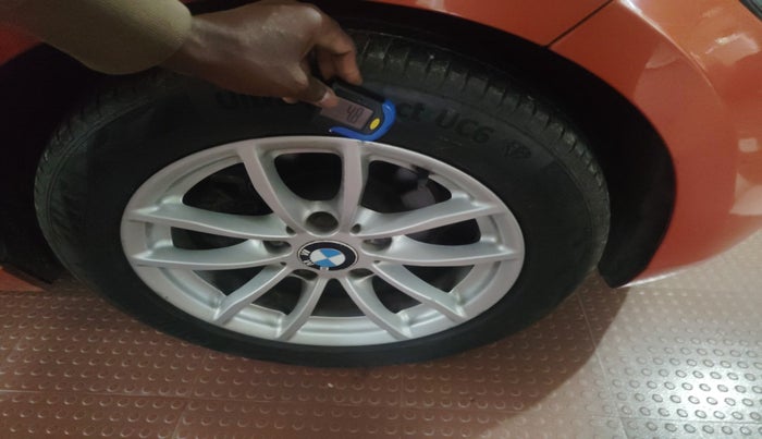 2013 BMW 1 Series 118D HATCHBACK, Diesel, Automatic, 1,05,011 km, tyre