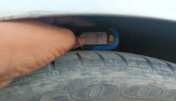 2018 Hyundai Grand i10 ASTA 1.2 KAPPA VTVT, Petrol, Manual, 72,035 km, tyre