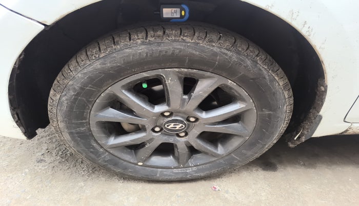 2020 Hyundai Elite i20 SPORTZ PLUS 1.2, Petrol, Manual, 56,667 km, tyre