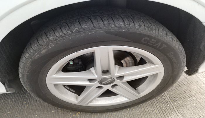 2019 Audi A3 35 TDI Premium Plus, Diesel, Automatic, 47,644 km, tyre