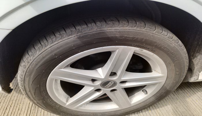 2019 Audi A3 35 TDI Premium Plus, Diesel, Automatic, 47,644 km, tyre