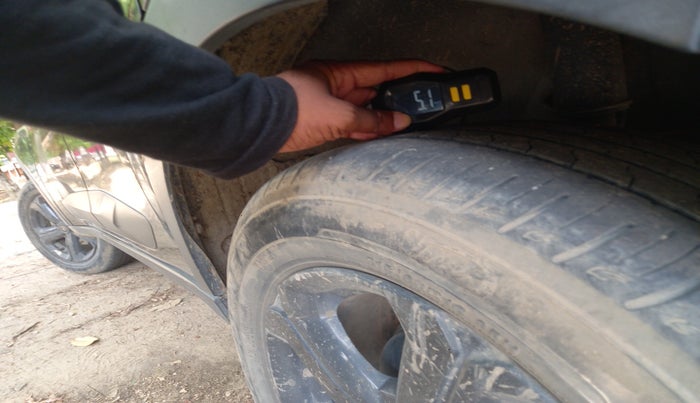 2022 Tata NEXON EV XZ PLUS LUX DARK EDITION, Electric, Automatic, 70,228 km, tyre