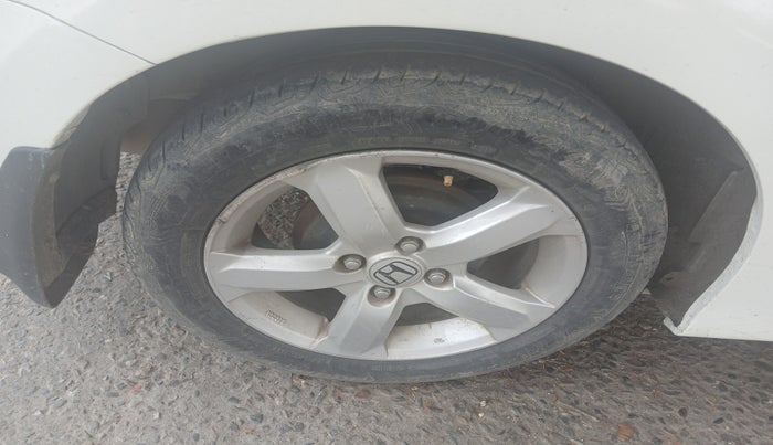 2011 Honda City 1.5L I-VTEC V AT, Petrol, Automatic, 1,13,350 km, tyre