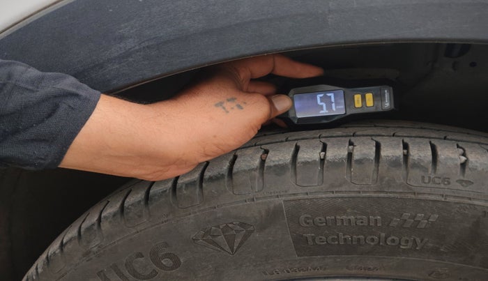 2018 Hyundai Creta S PLUS 1.4 DIESEL, Diesel, Manual, 1,18,522 km, tyre