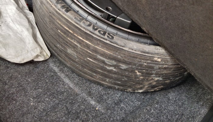 2012 Audi Q5 2.0 TDI QUATTRO, Diesel, Automatic, 1,31,900 km, tyre