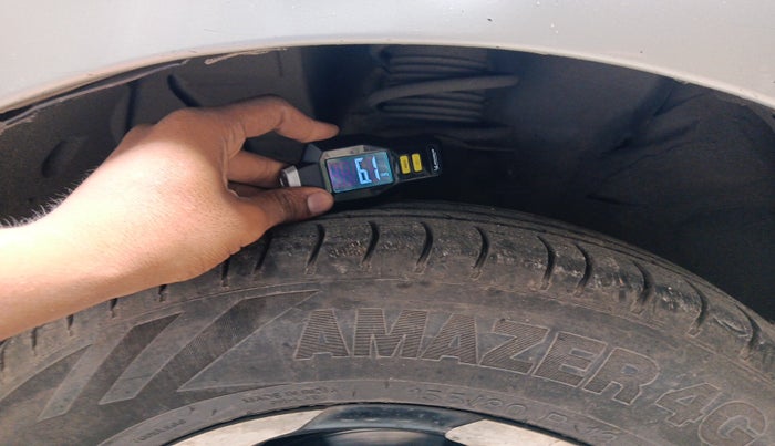 2016 Nissan Micra Active XL, Petrol, Manual, 47,635 km, tyre