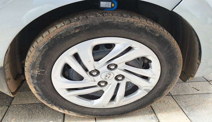 2021 Hyundai AURA S 1.2 CNG, Petrol, Manual, 95,000 km, tyre