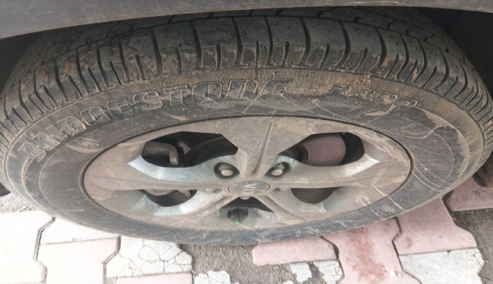 2020 KIA SELTOS HTK PLUS 1.5, Petrol, Manual, 1,07,758 km, tyre