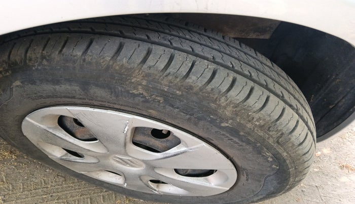 2014 Maruti Ritz VDI, Diesel, Manual, 1,16,988 km, tyre