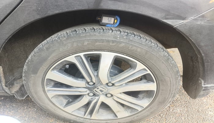 2023 Honda Amaze 1.2L I-VTEC VX, Petrol, Manual, 22,551 km, tyre