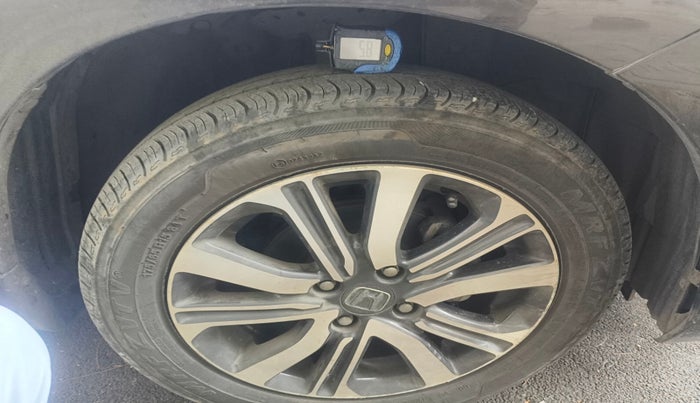 2023 Honda Amaze 1.2L I-VTEC VX, Petrol, Manual, 22,551 km, tyre