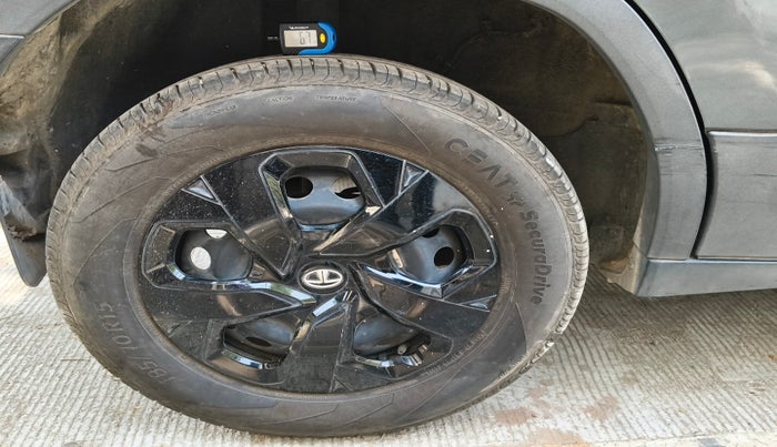 2023 Tata PUNCH ADVENTURE MT, Petrol, Manual, 15,038 km, tyre