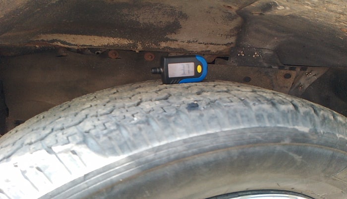 2012 Mahindra Scorpio LX, Diesel, Manual, 1,66,450 km, tyre