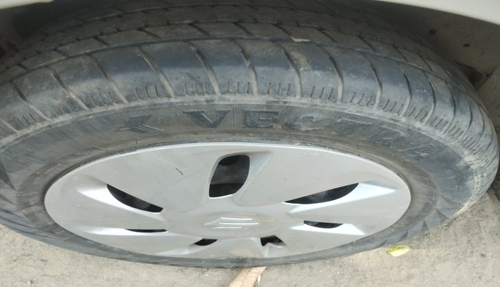 2014 Maruti Celerio VXI, Petrol, Manual, 79,132 km, tyre