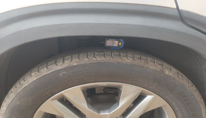 2022 KIA SELTOS HTK PLUS 1.5 IMT, Petrol, Manual, 14,872 km, tyre