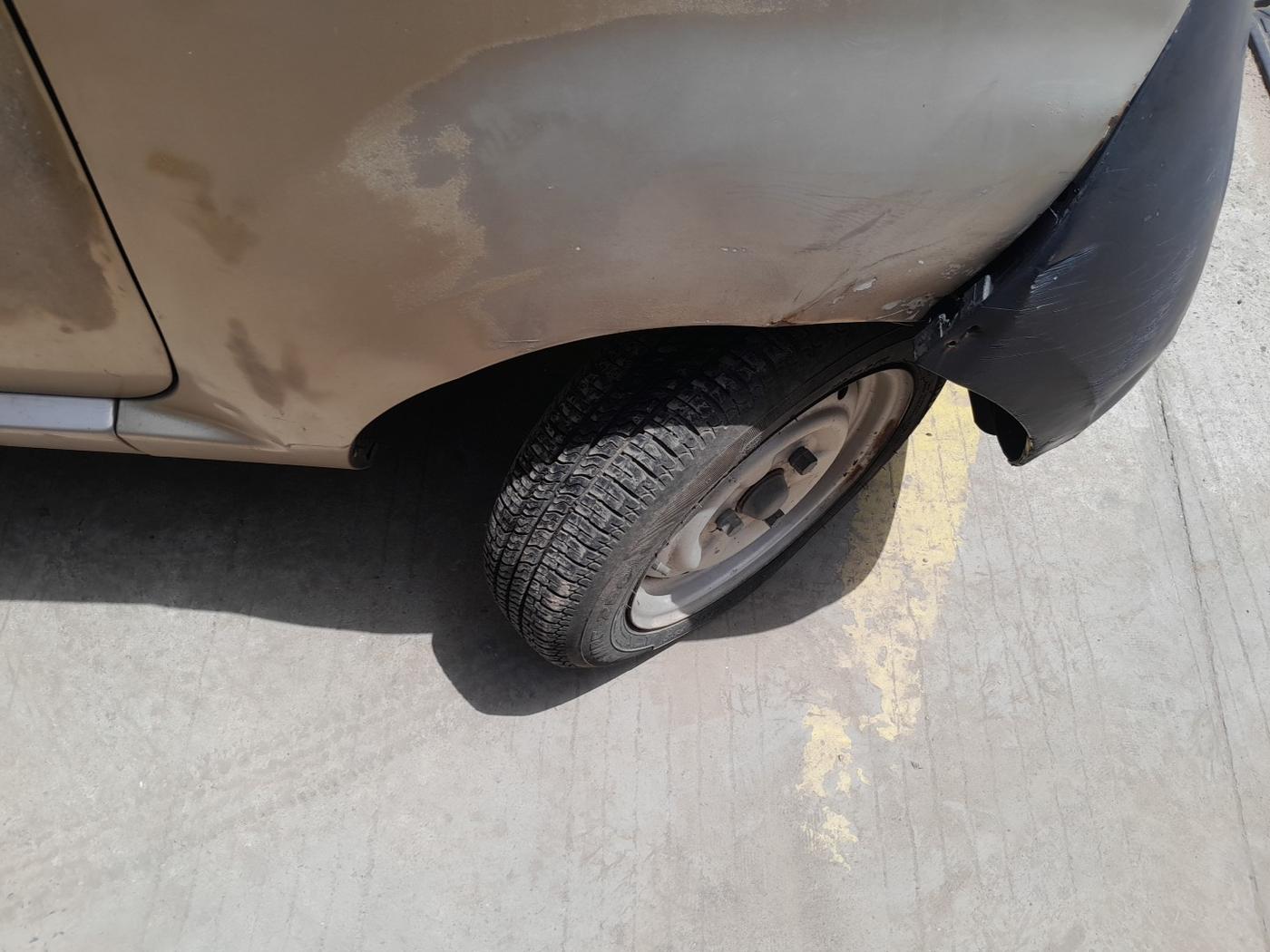 2010 Tata Nano CX, Petrol, Manual, 24,887 km, tyre