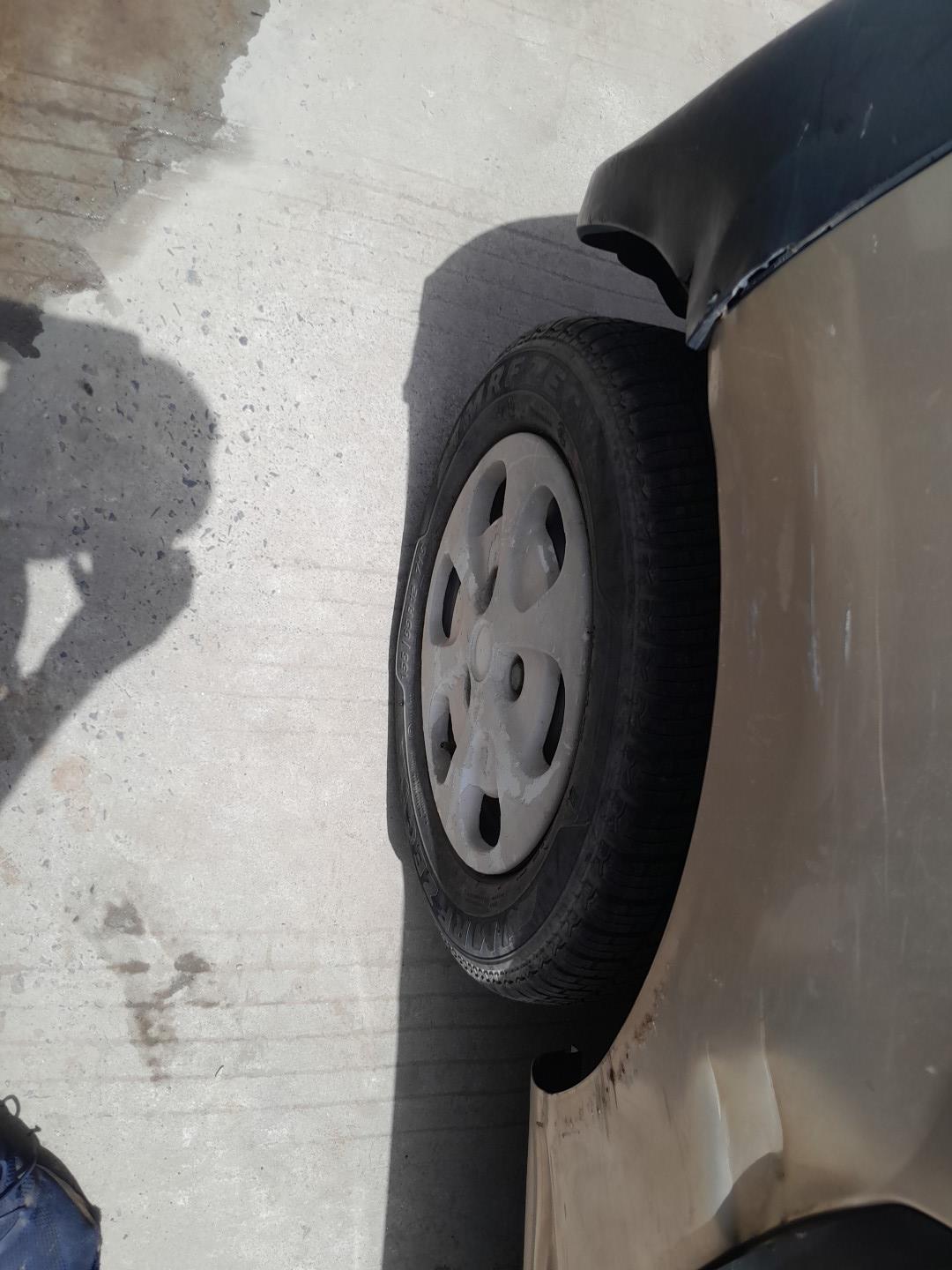 2010 Tata Nano CX, Petrol, Manual, 24,887 km, tyre