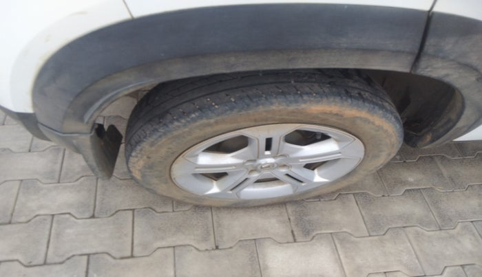 2023 Renault Kiger RXT MT, Petrol, Manual, 48,231 km, tyre