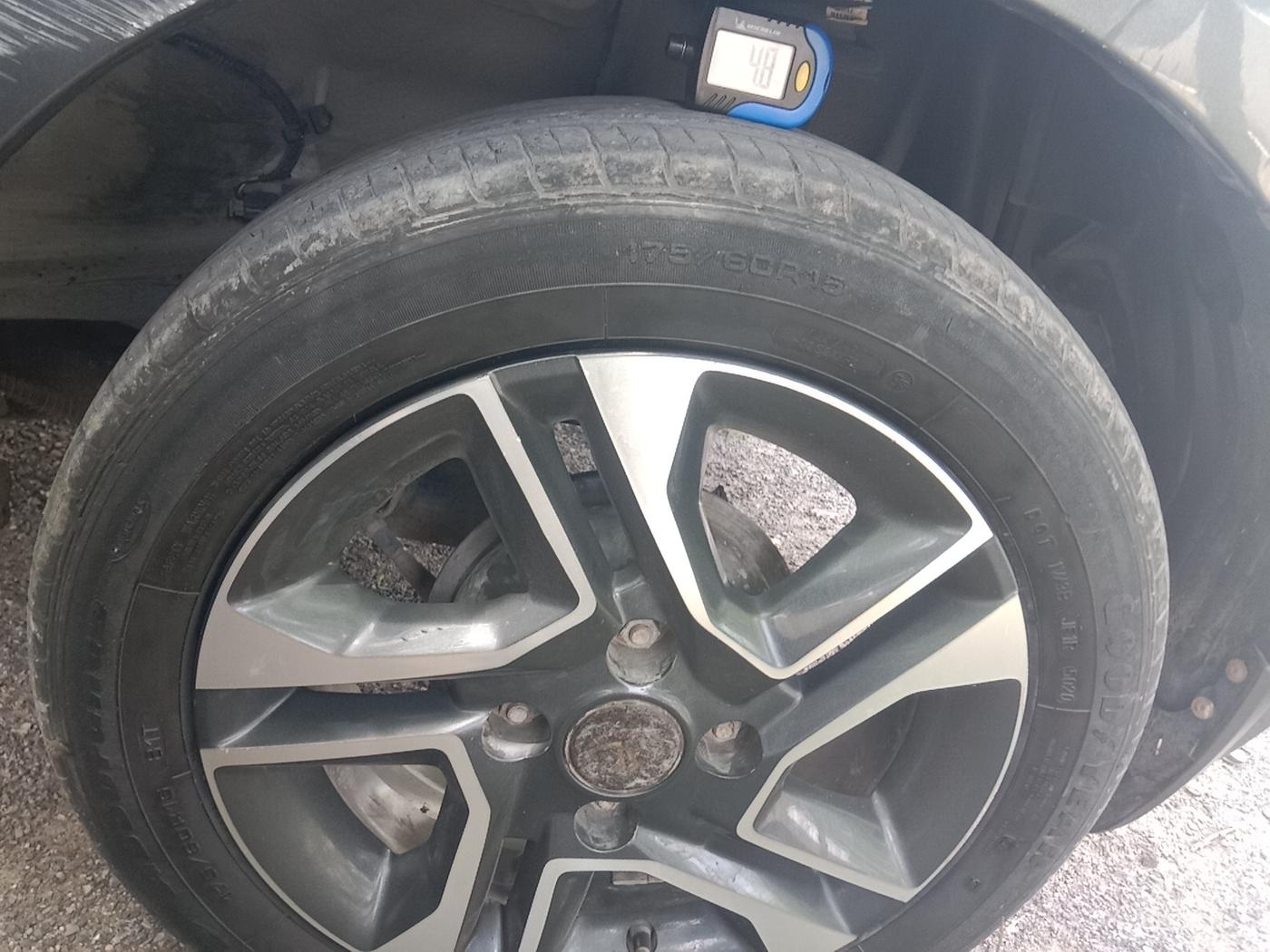 2021 Tata Tiago XZ PLUS PETROL, Petrol, Manual, 50,484 km, tyre