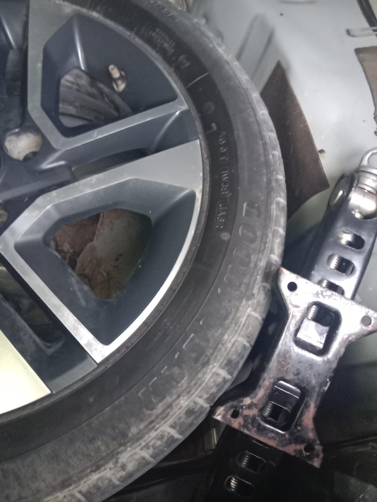 2021 Tata Tiago XZ PLUS PETROL, Petrol, Manual, 50,484 km, tyre