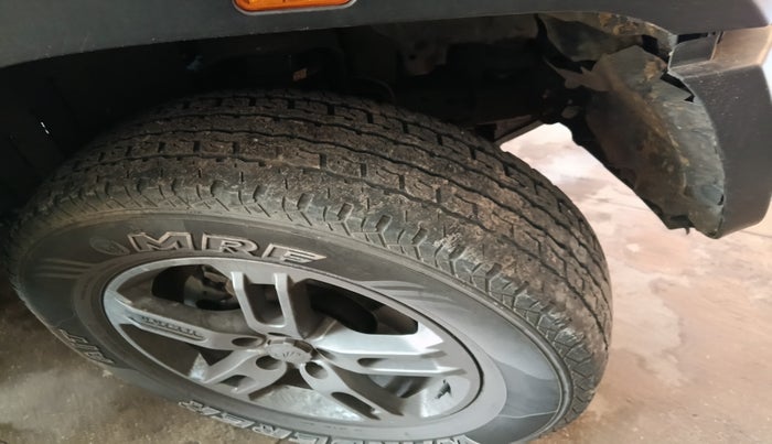 2022 Mahindra Thar LX D 4*4 MT HT, Diesel, Manual, 44,691 km, tyre