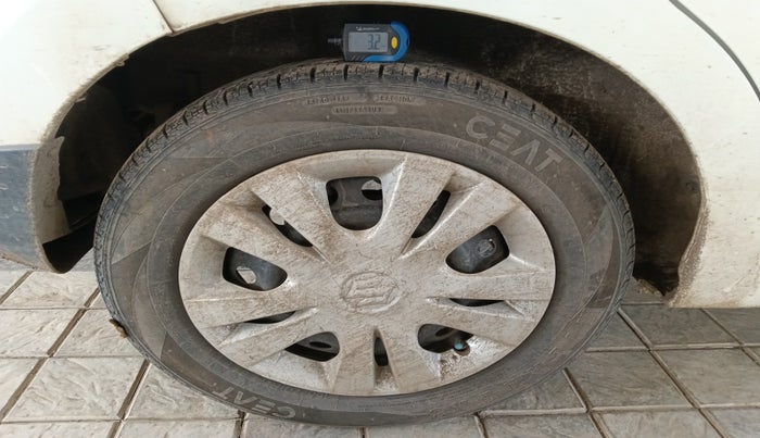 2018 Maruti Celerio VXI CNG, Petrol, Manual, 1,42,871 km, tyre