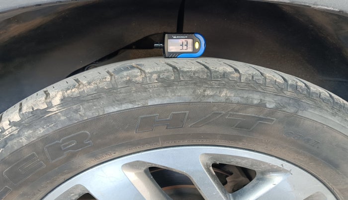 2022 Tata Safari XT PLUS, Diesel, Manual, 1,05,164 km, tyre