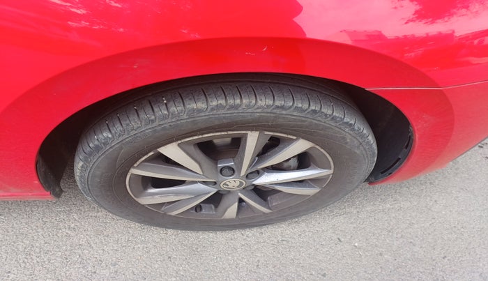 2022 Skoda SLAVIA STYLE 1.0L TSI MT, Petrol, Manual, 30,000 km, tyre