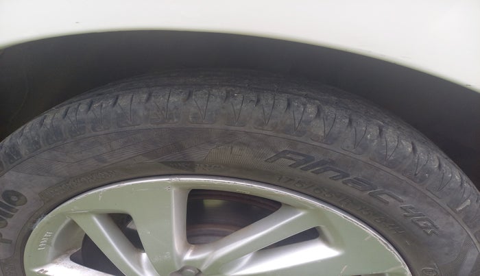 2015 Honda Jazz 1.2L I-VTEC V AT, Petrol, Automatic, 88,083 km, tyre