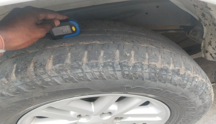 2014 Toyota Fortuner 3.0 4X2 MT, Diesel, Manual, 1,24,137 km, tyre